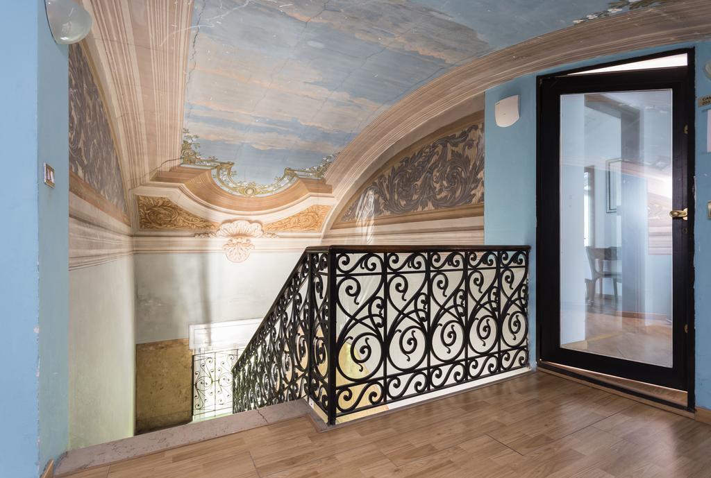 Relais Il Leoncino Hotel Brescia Luaran gambar